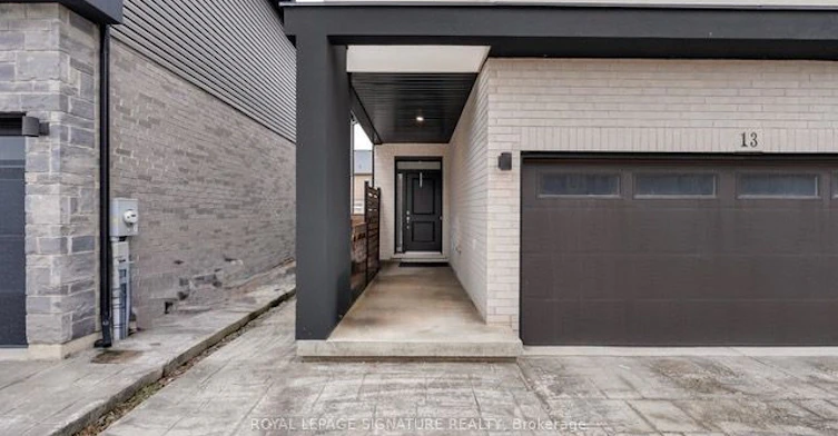 13 Damude Avenue, Thorold, ON, L2C 0G7 - 2