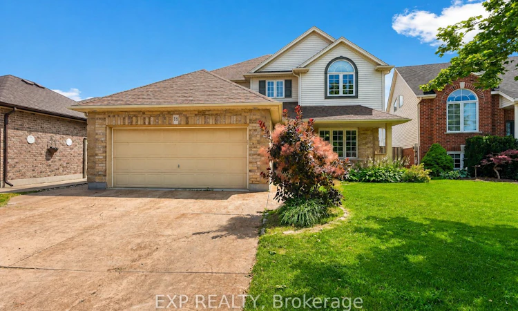 18 Briarwood Drive
