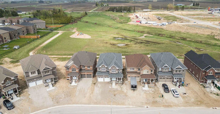 434 Vandusen Avenue, Southgate Township, ON, N0C 1B0 - 48