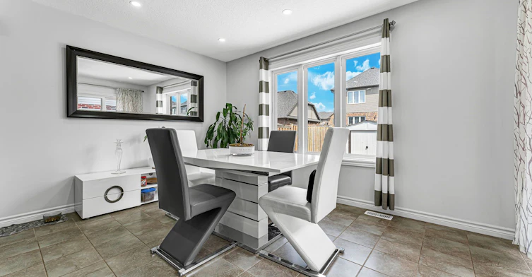 573 Forman Avenue, Stratford, ON, N5A 0B3 - 6