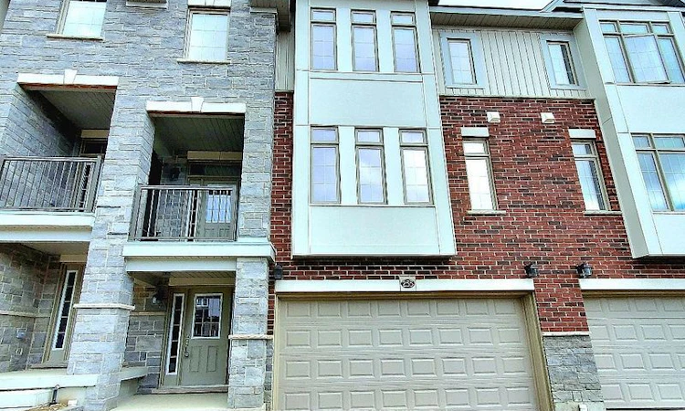 255 Raspberry Place