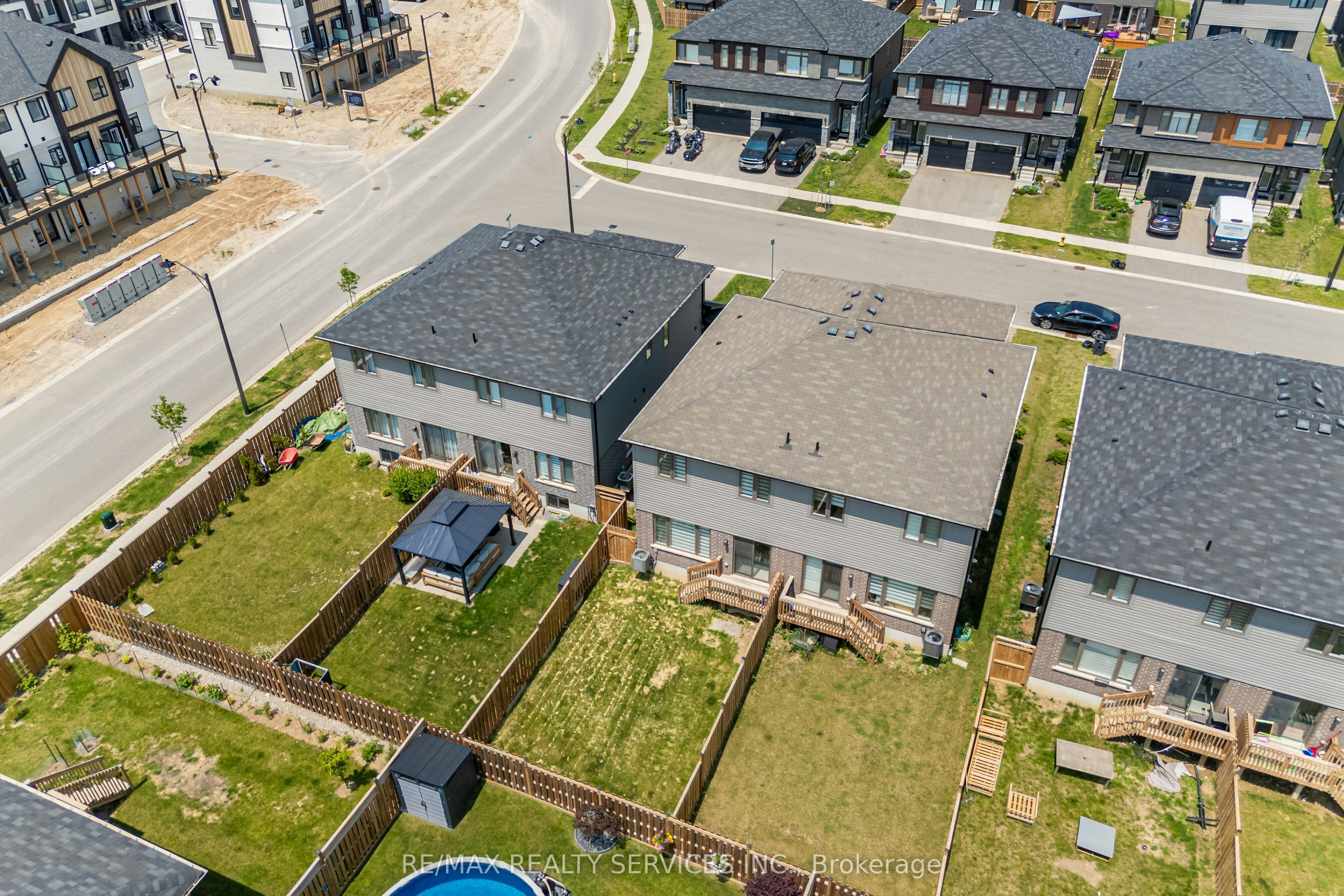 7 Baker Lane, Brant, ON, N3L 0K3 - 4