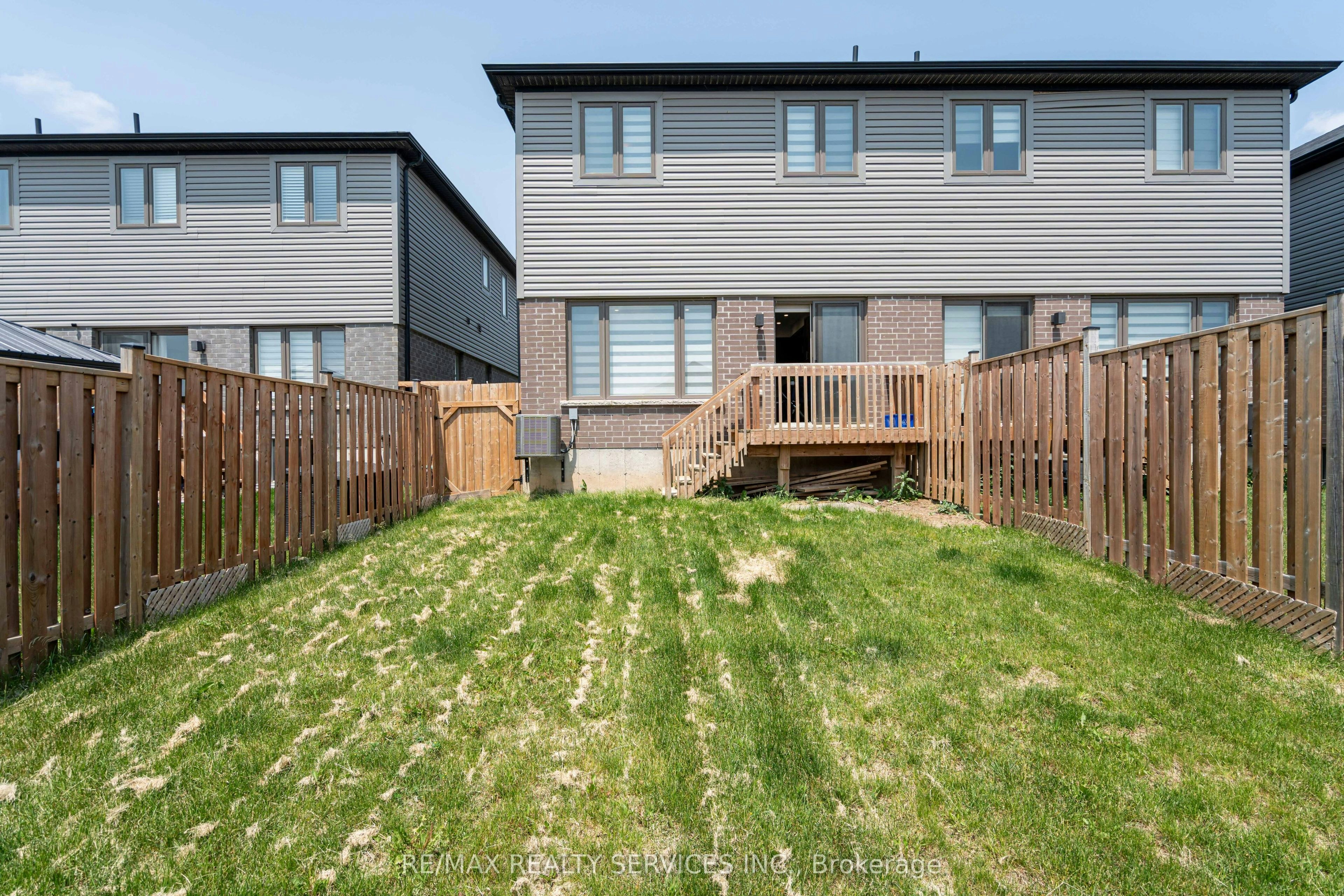 7 Baker Lane, Brant, ON, N3L 0K3 - 48