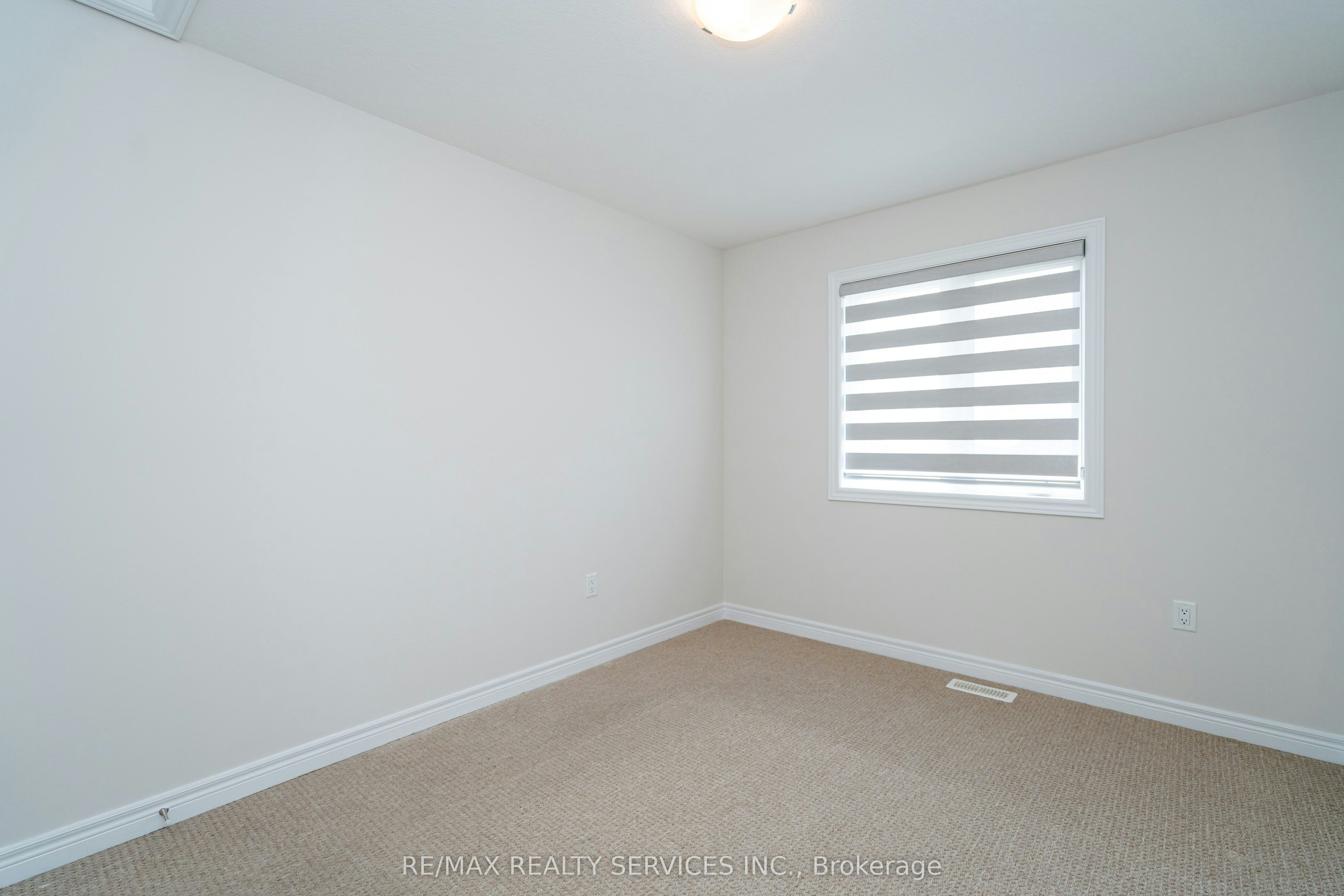 7 Baker Lane, Brant, ON, N3L 0K3 - 45