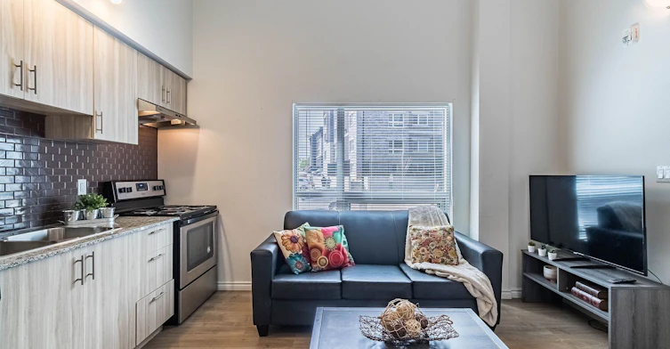 G116-275 Larch Street, Waterloo, ON, N2L 3R2 - 8