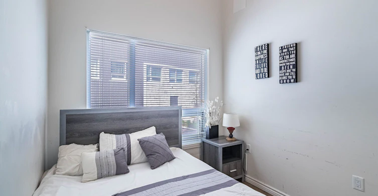 G116-275 Larch Street, Waterloo, ON, N2L 3R2 - 21