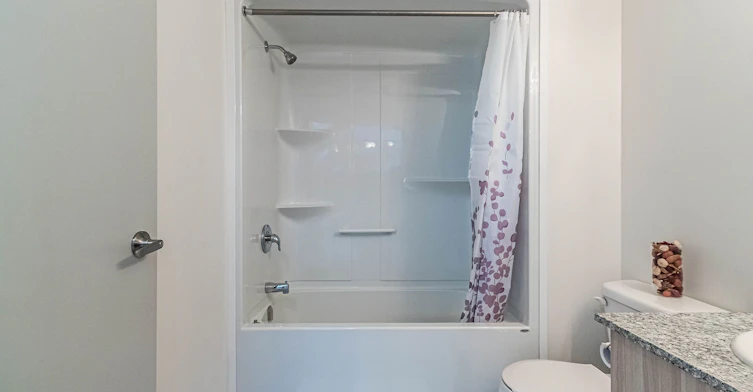 G116-275 Larch Street, Waterloo, ON, N2L 3R2 - 24