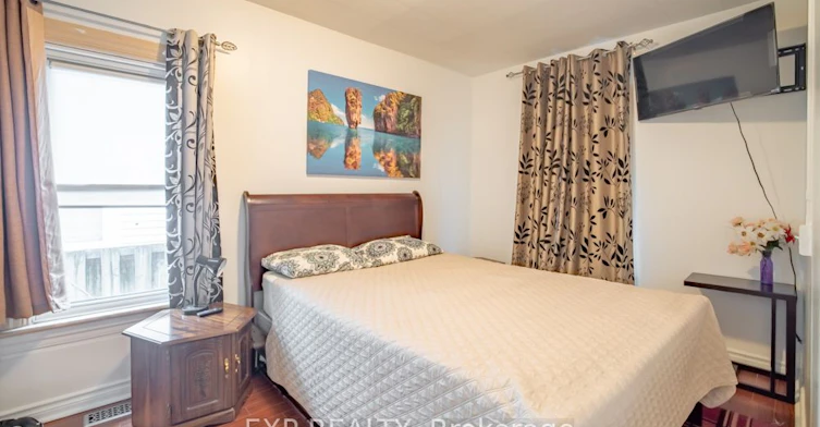 5938 Dunn Street, Niagara Falls, ON, L2G 2P1 - 10