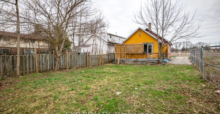 5938 Dunn Street, Niagara Falls, ON, L2G 2P1 - 19