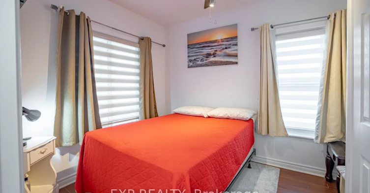 5938 Dunn Street, Niagara Falls, ON, L2G 2P1 - 8