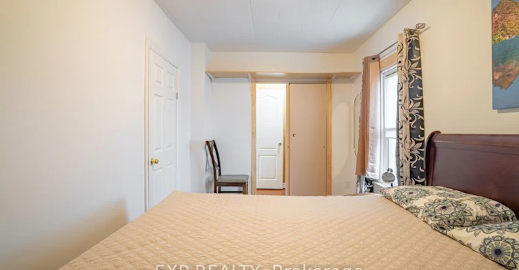 5938 Dunn Street, Niagara Falls, ON, L2G 2P1 - 11