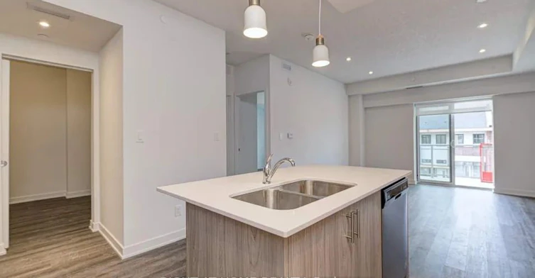 312-16 Markle Road, Hamilton, ON, L9G 0H4