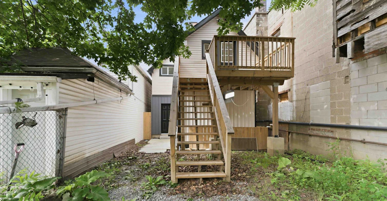 # Main-759 Barton Street E, Hamilton, ON, L8L 3A9 - 23
