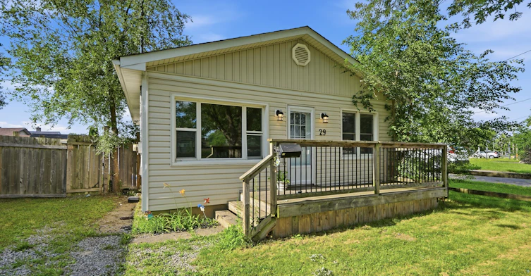 29 Rockwood Avenue, St. Catharines, ON, L2P 1E6
