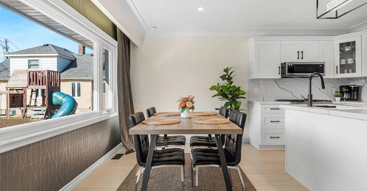 Upper-111 Eastchester Avenue N, St. Catharines, ON, L2P 2Y9 - 5