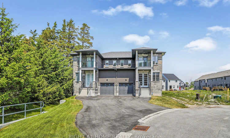 141-115 Delphi Court