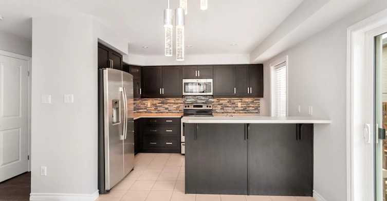 21 Dorchester Terrace, Hamilton, ON, L8J 0G4 - 17