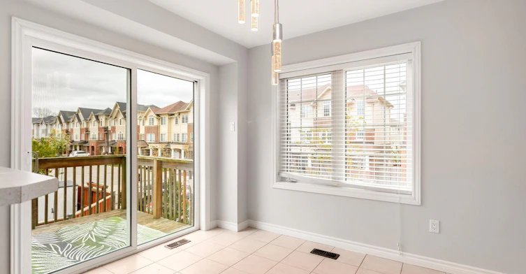 21 Dorchester Terrace, Hamilton, ON, L8J 0G4 - 23