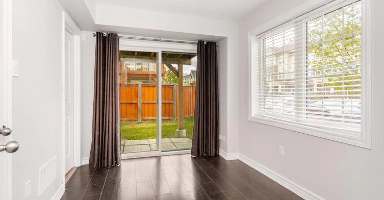 21 Dorchester Terrace, Hamilton, ON, L8J 0G4 - 7