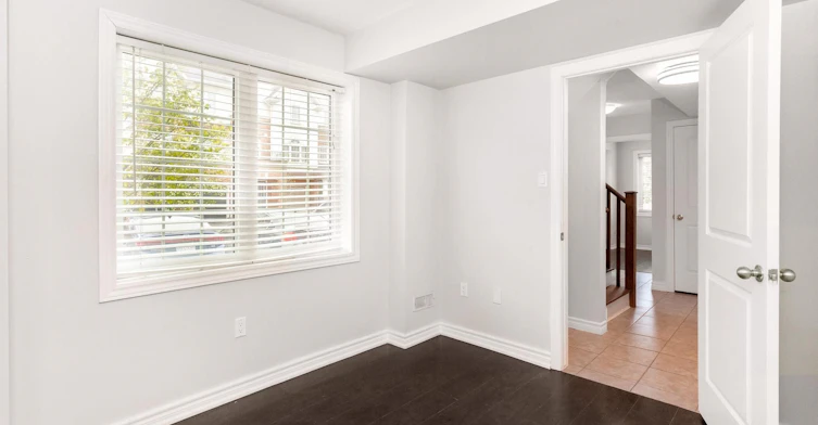 21 Dorchester Terrace, Hamilton, ON, L8J 0G4 - 8