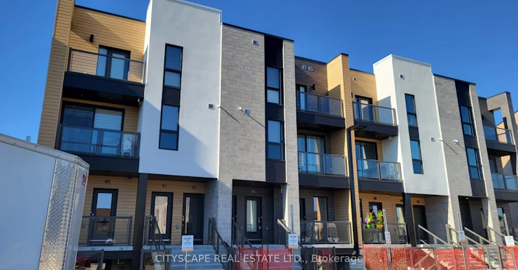 C053-261 Woodbine Avenue, Kitchener, ON, N2R 0S7 - 4