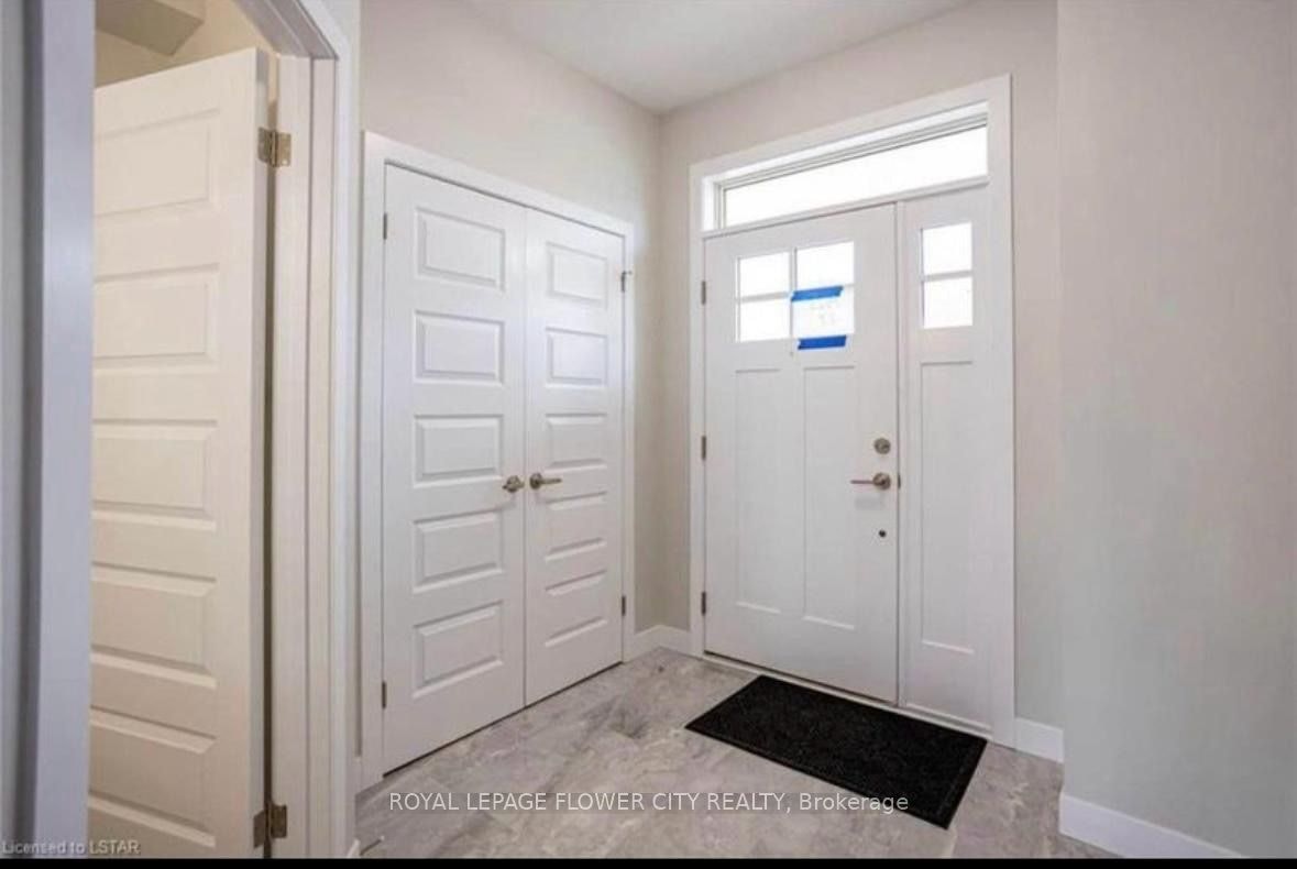 3622 Southbridge Avenue, London, ON, N6L 0G8 - 2