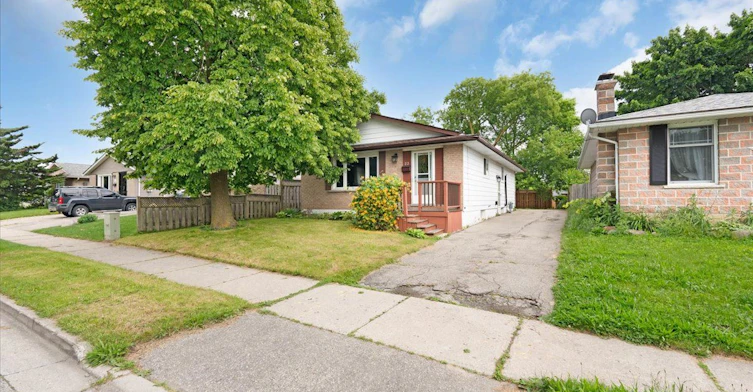 Main-23 Silver Aspen Crescent, Kitchener, ON, N2N 1H5 - 2