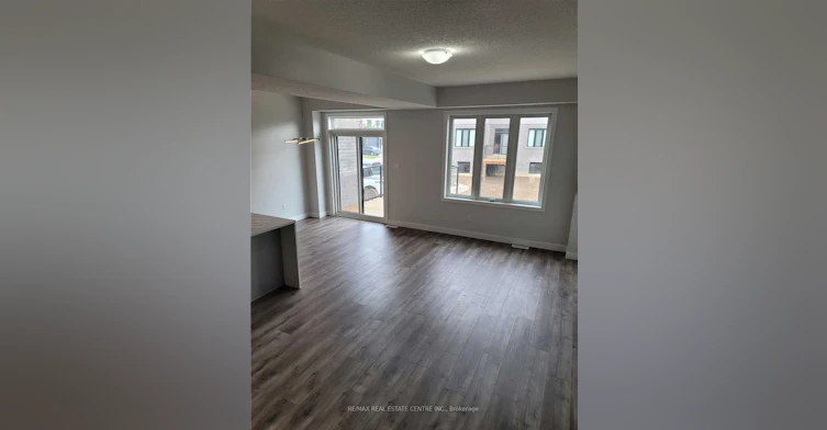95-3380 Singleton Avenue, London, ON, N6L 0E8 - 3
