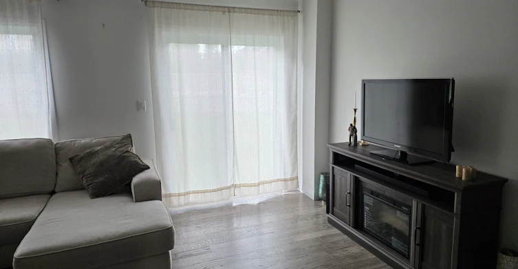 36 Queensbrook Crescent, Cambridge, ON, N1S 0E5 - 4