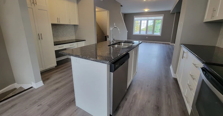 114-1890 Rymal Road E, Hamilton, ON, L0R 1P0 - 5