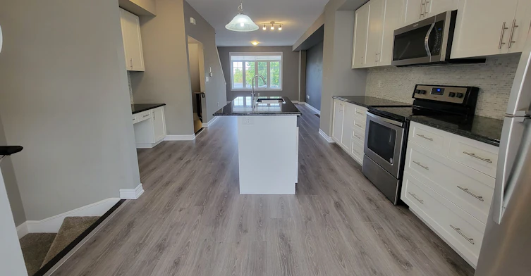 114-1890 Rymal Road E, Hamilton, ON, L0R 1P0 - 4