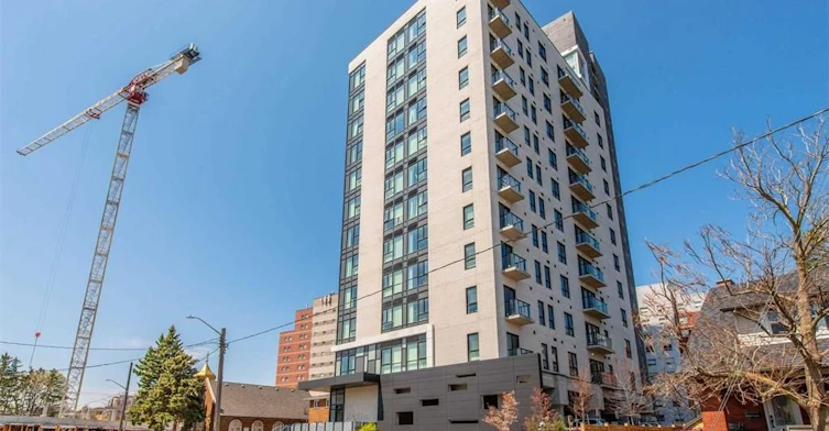 503-158 King Street N, Waterloo, ON, N2J 2Y2 - 2