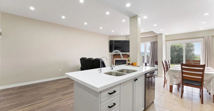285 Southbrook Drive, Hamilton, ON, L0R 1C0 - 12