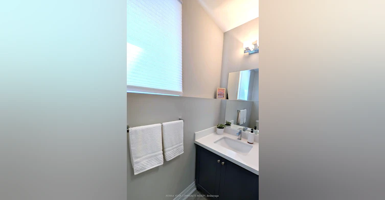 184 Kensington Avenue N, Hamilton, ON, L8L 7N7 - 14