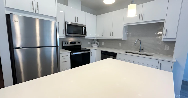 502-144 Watson Road N, Guelph, ON, N1E 0S4 - 5