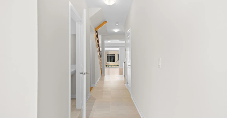 16 Crossmore Crescent, Cambridge, ON, N1S 0C7 - 4