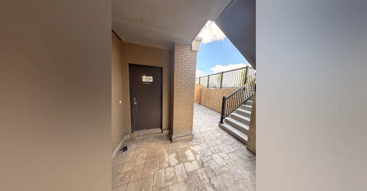 R8-25 Palace Street, Kitchener, ON, N2E 0L3 - 3