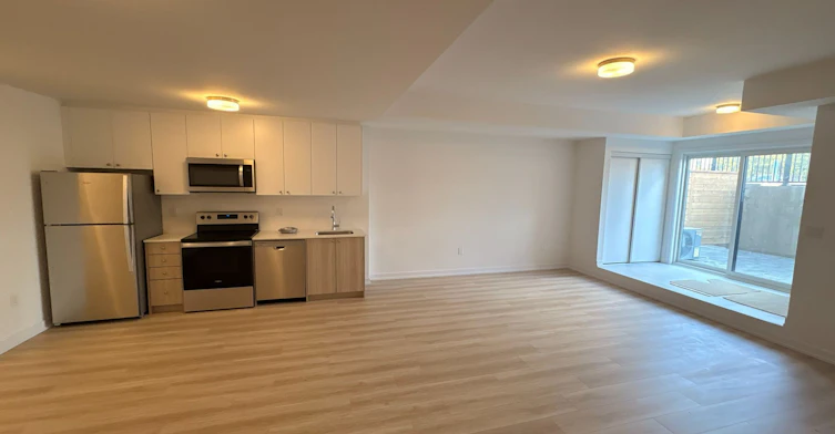 R8-25 Palace Street, Kitchener, ON, N2E 0L3 - 7