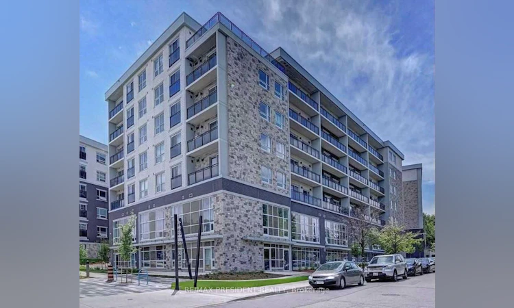 G514-275 Larch Street