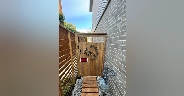 Ground-37 Riverside Drive, Welland, ON, L3C 5C9 - 2