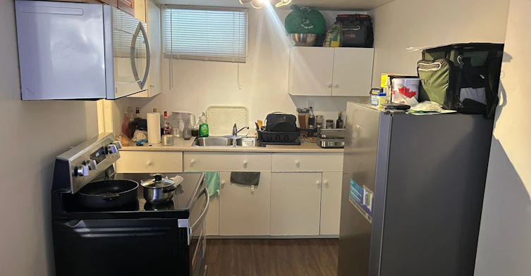 BSMT-693 Hawley Street, Peterborough, ON, K9J 4C7 - 3