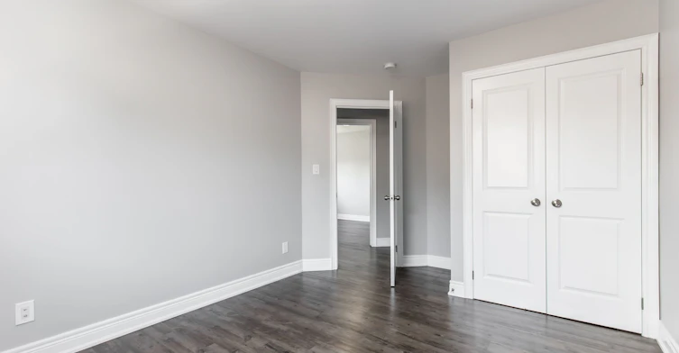 upper-11 Donald Avenue, Welland, ON, L3C 3S9 - 11