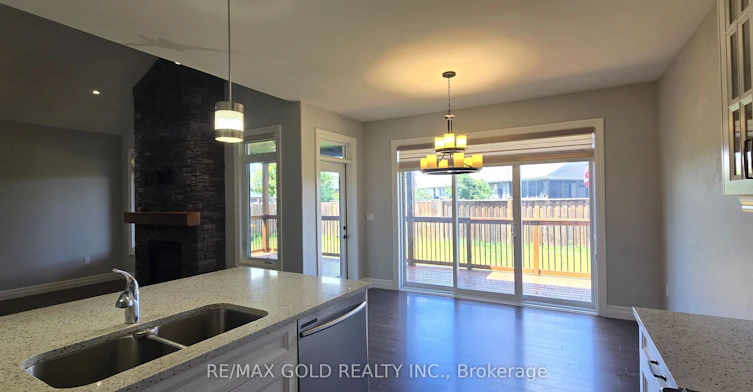 52 Ambrosia Terrace, Quinte West, ON, K8V 0G6 - 4