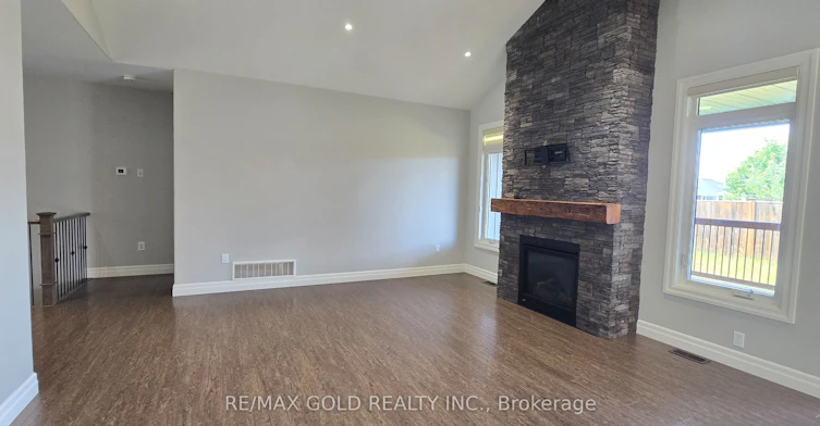 52 Ambrosia Terrace, Quinte West, ON, K8V 0G6 - 8