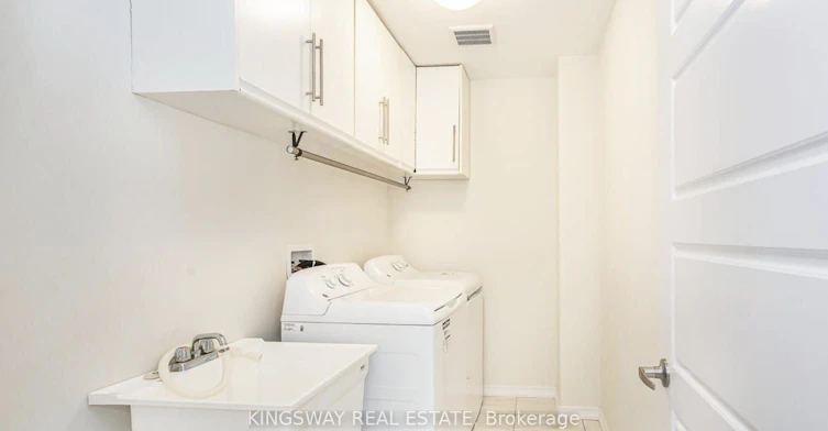 8623 Pawpaw Lane, Niagara Falls, ON, L2H 3S5 - 8