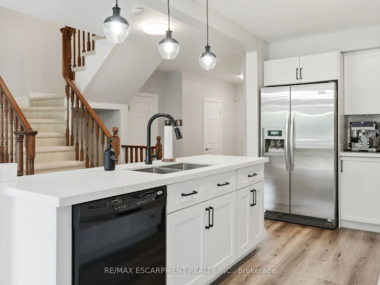 12-39 Panabaker Drive, Hamilton, ON, L9G 0A2 - 8