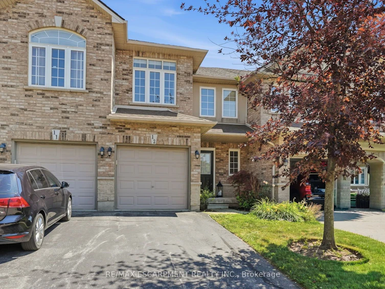 12-39 Panabaker Drive, Hamilton, ON, L9G 0A2