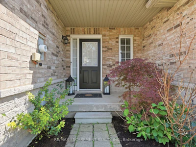 12-39 Panabaker Drive - 2