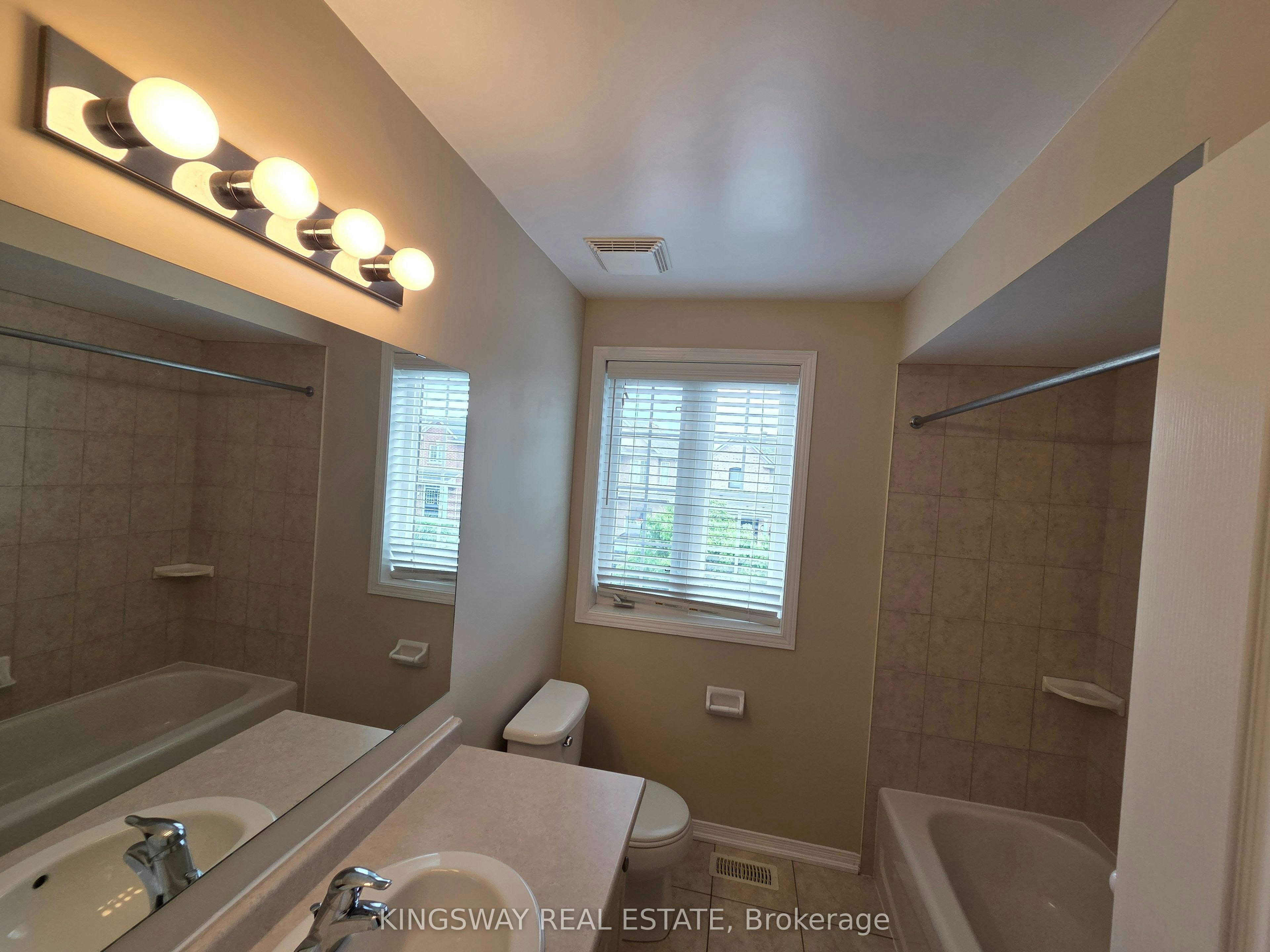 28 Tidemore Heights, Hamilton, ON, L8E 0B7 - 18
