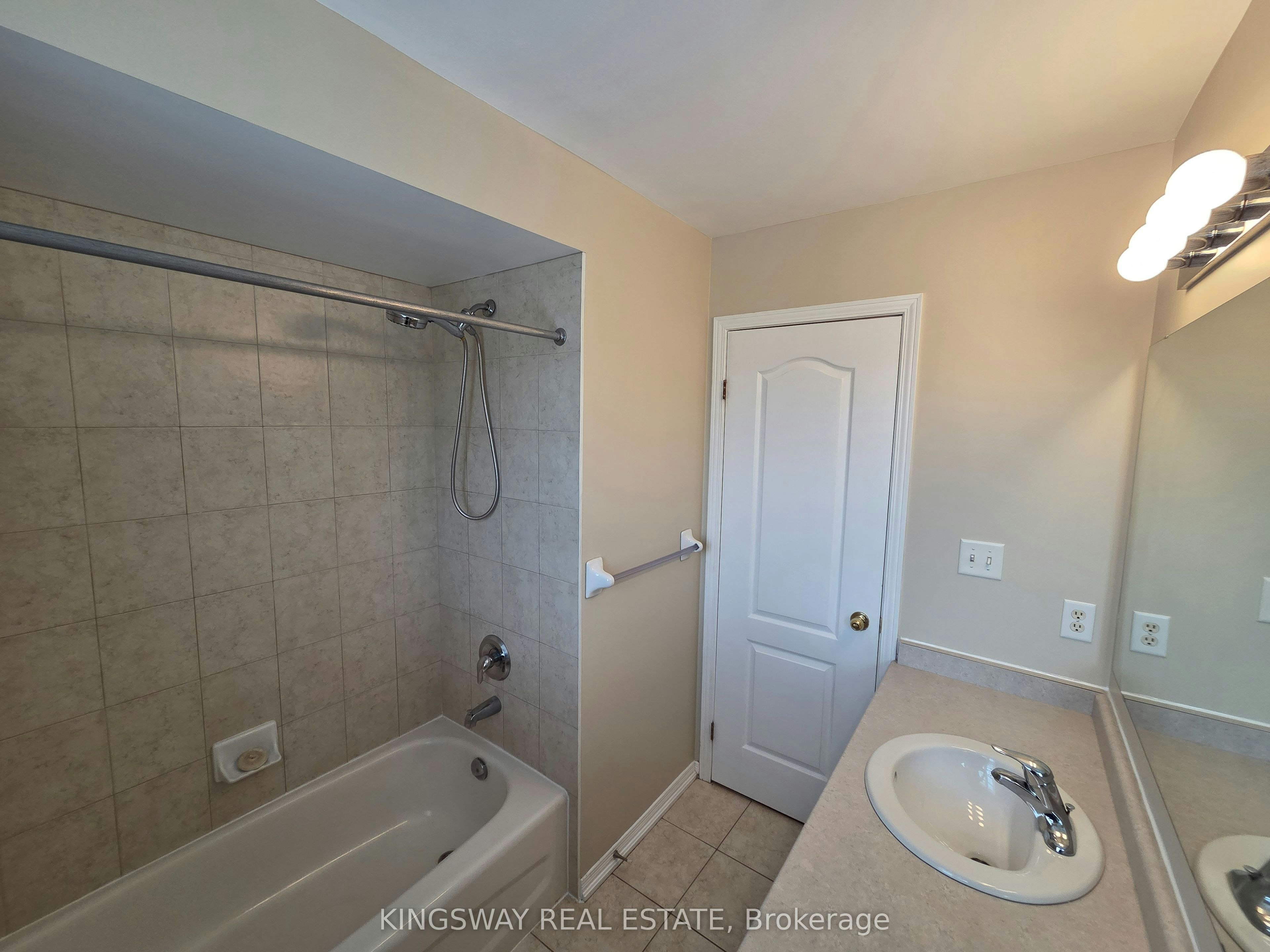 28 Tidemore Heights, Hamilton, ON, L8E 0B7 - 19